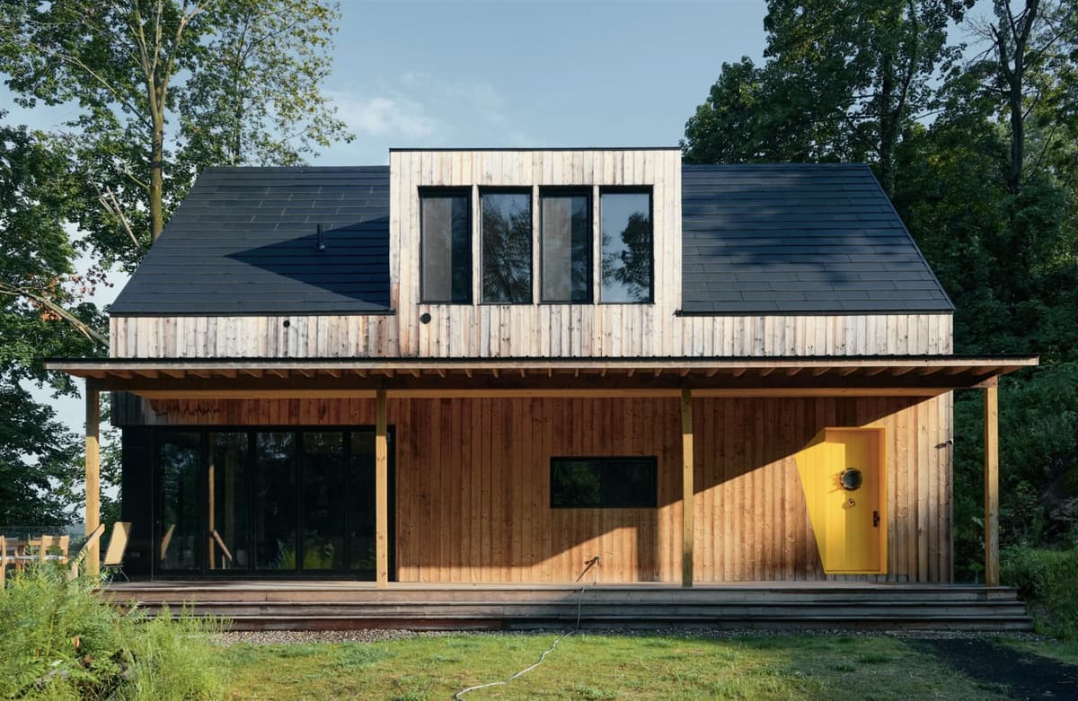 Shatemuc — a custom Hudson River home by LEAP Architecture